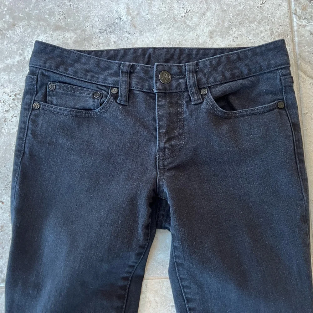 Tory Burch Super Skinny Jeans in Black, size 26